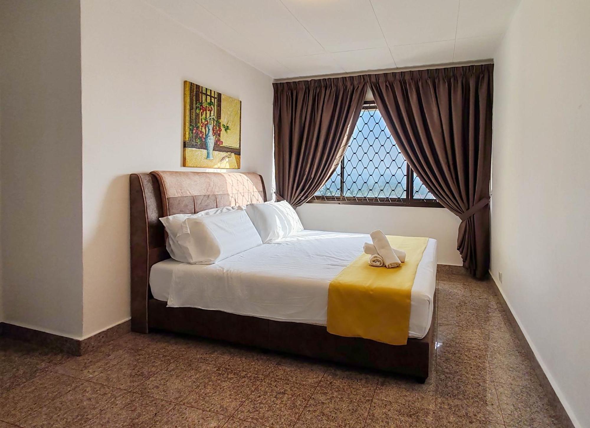 'Newly Refurbished' 'Sunny Seaview' At Regency With 2 Carpark By Shine Stay Port Dickson Buitenkant foto