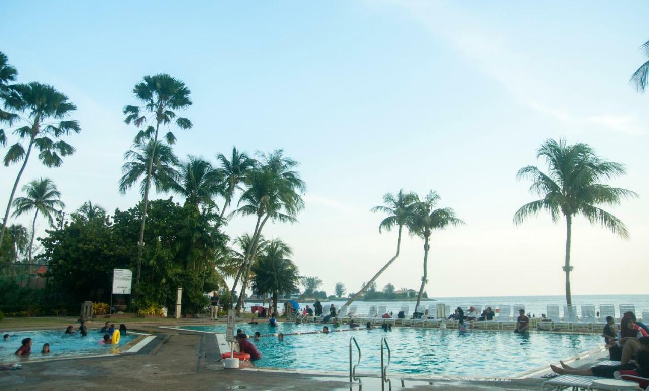 'Newly Refurbished' 'Sunny Seaview' At Regency With 2 Carpark By Shine Stay Port Dickson Buitenkant foto